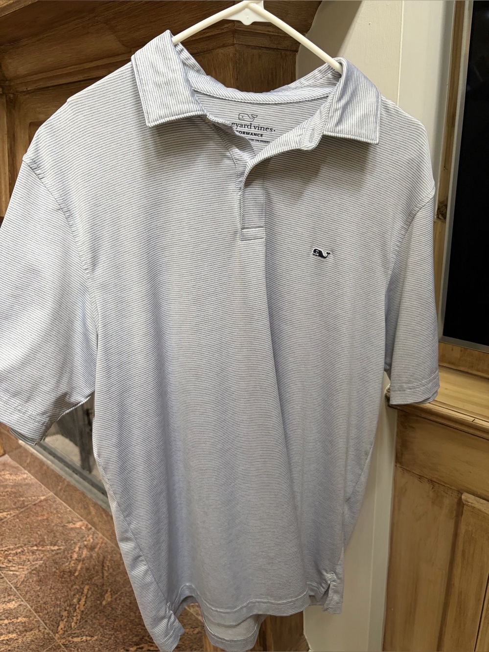 Vineyard Vines Men’s Performance Gray/White Striped Polo 
Size M